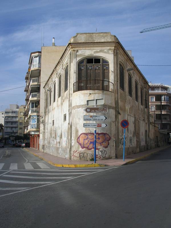 Buildings in Torre